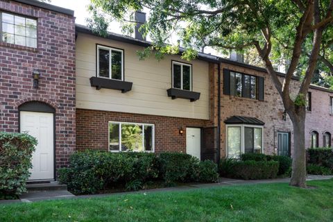 Photo of 1492 Aurelian Lane, SAN JOSE, CA 95126 (MLS # ML82022074)