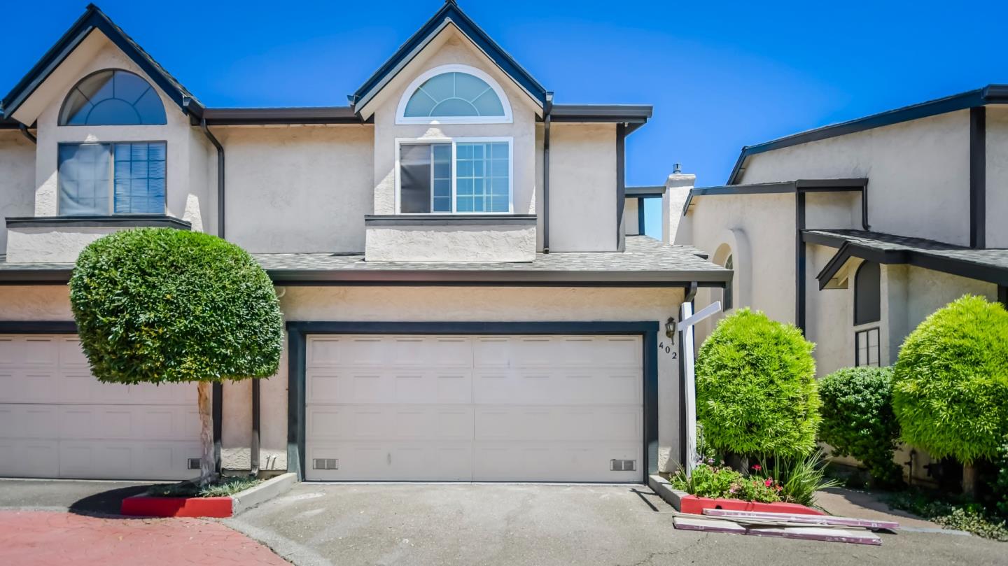 402 Darryl DR