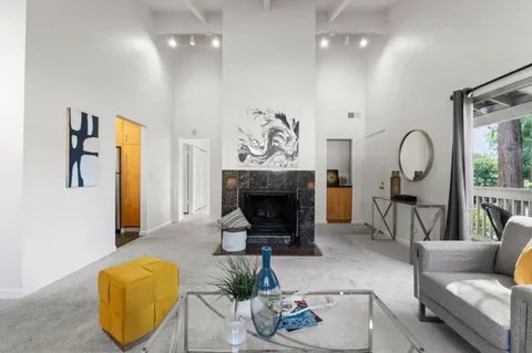 19305 Vineyard Lane, Saratoga, CA 95070 - #: ML81994237