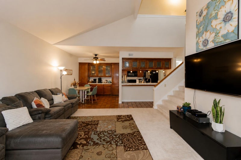 25912 Hayward Boulevard 215