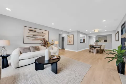 209 Norwich Drive, South San Francisco, CA 94080 - #: ML82035528