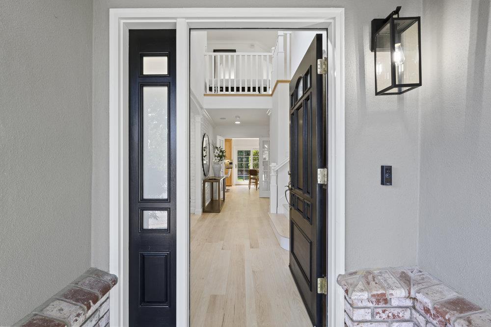 1405 Montclaire Place