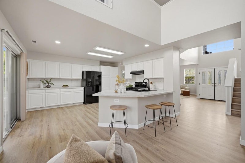 1371 Peregrine Drive
