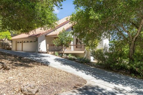 Photo of 17710 Holiday Drive, MORGAN HILL, CA 95037 (MLS # ML82037401)