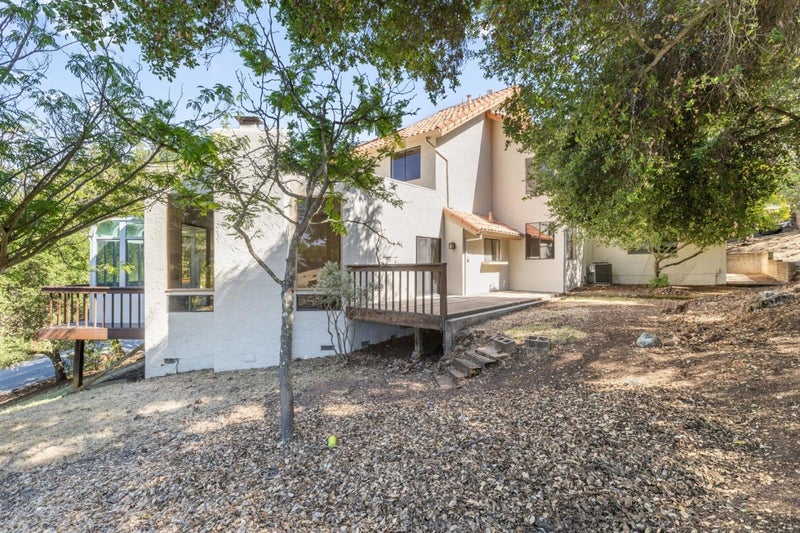17710 Holiday Drive
