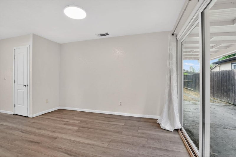 2524 Pemberton Court