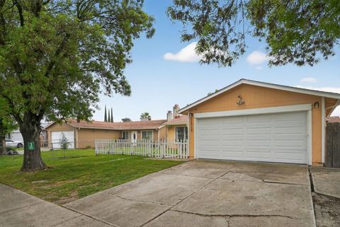 Tiny photo for 2524 Pemberton Court, STOCKTON, CA 95210 (MLS # ML82040548)