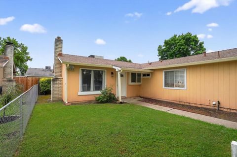 Tiny photo for 2524 Pemberton Court, STOCKTON, CA 95210 (MLS # ML82040548)