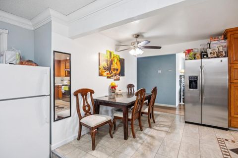 Tiny photo for 1511 Chabot Way, San Jose, CA 95122 (MLS # ML82041030)