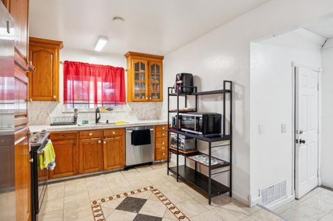 Tiny photo for 1511 Chabot Way, San Jose, CA 95122 (MLS # ML82041030)