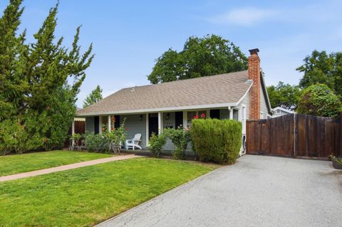 Photo of 263 Myrtle Street, Redwood City, CA 94062 (MLS # ML82045276)