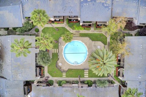 Tiny photo for 2742 Oak Road #191, WALNUT CREEK, CA 94597 (MLS # ML82028114)