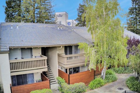 Tiny photo for 2742 Oak Road #191, WALNUT CREEK, CA 94597 (MLS # ML82028114)