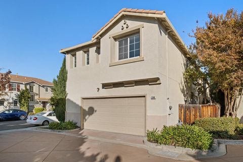 Tiny photo for 2144 Kingsbury Circle, SANTA CLARA, CA 95054 (MLS # ML82029184)