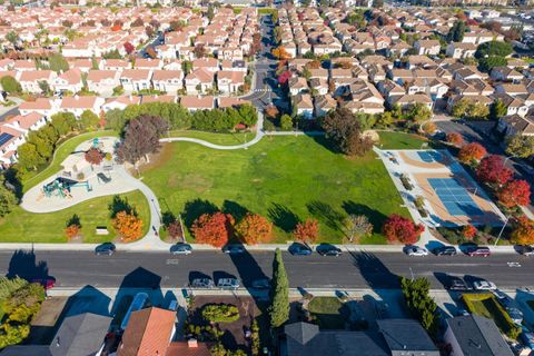 Tiny photo for 2144 Kingsbury Circle, SANTA CLARA, CA 95054 (MLS # ML82029184)