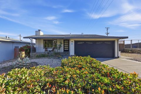 Photo of 1709 Hillside Boulevard, SOUTH SAN FRANCISCO, CA 94080 (MLS # ML82047827)