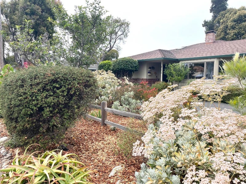 215 Lamanda Drive