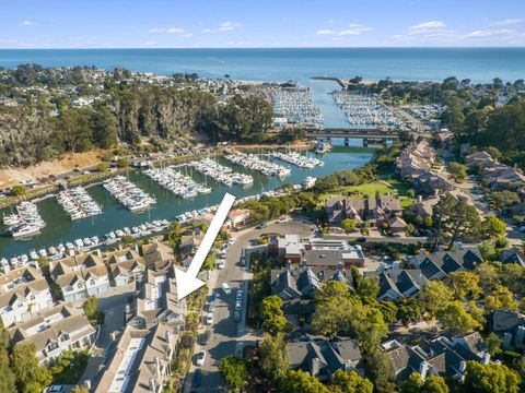 Photo of 152 Frederick Street, SANTA CRUZ, CA 95062 (MLS # ML82021567)