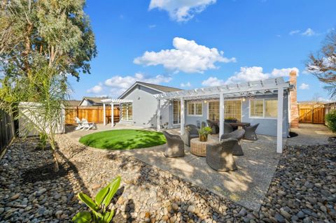 Tiny photo for 4485 Lynfield Lane, SAN JOSE, CA 95136 (MLS # ML82032905)