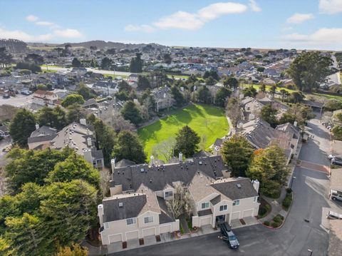 Tiny photo for 172 Amesport Landing, Half Moon Bay, CA 94019 (MLS # ML82032162)