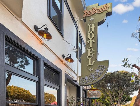 Tiny photo for 172 Amesport Landing, Half Moon Bay, CA 94019 (MLS # ML82032162)