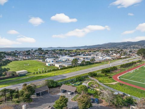 Tiny photo for 172 Amesport Landing, Half Moon Bay, CA 94019 (MLS # ML82032162)