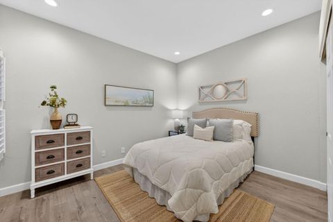 Tiny photo for 172 Amesport Landing, Half Moon Bay, CA 94019 (MLS # ML82032162)