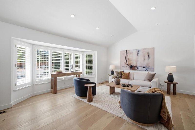 1173 Corvallis Drive