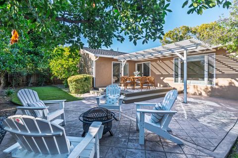 Tiny photo for 2258 Highland Park Lane, CAMPBELL, CA 95008 (MLS # ML82029382)