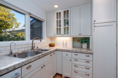 Tiny photo for 2258 Highland Park Lane, CAMPBELL, CA 95008 (MLS # ML82029382)