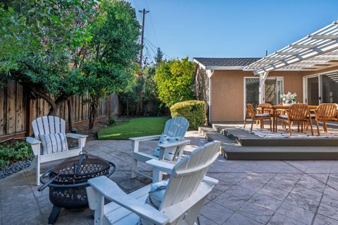 Tiny photo for 2258 Highland Park Lane, CAMPBELL, CA 95008 (MLS # ML82029382)