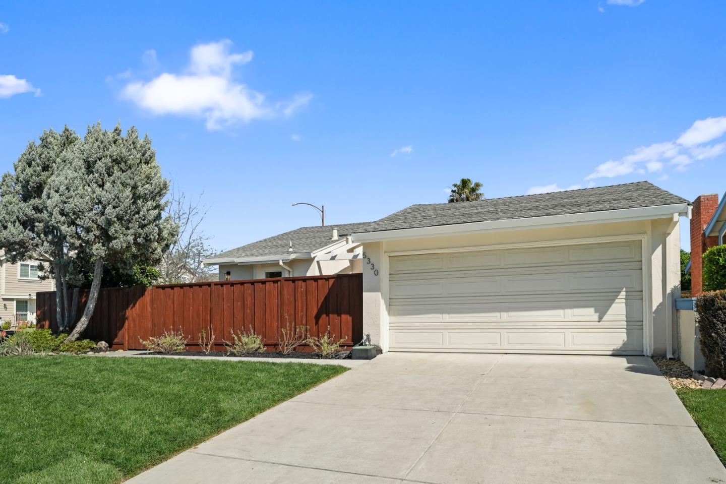 5330 Hansell Drive