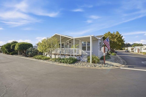 Photo of 138 Nut Tree #138, MORGAN HILL, CA 95037 (MLS # ML82061412)