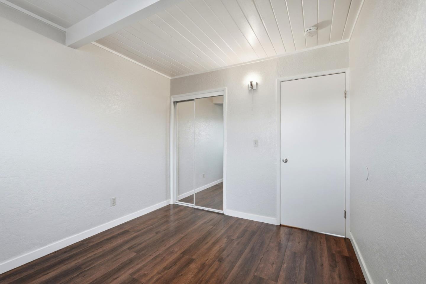240 DUBOCE Avenue