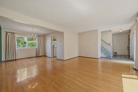 Tiny photo for 24 Cedar Court, MILPITAS, CA 95035 (MLS # ML82053703)