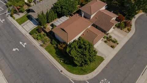 Tiny photo for 24 Cedar Court, MILPITAS, CA 95035 (MLS # ML82053703)