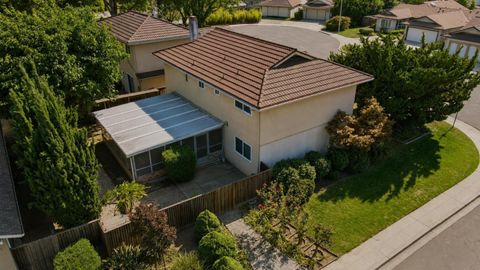 Tiny photo for 24 Cedar Court, MILPITAS, CA 95035 (MLS # ML82053703)
