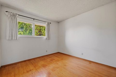 Tiny photo for 24 Cedar Court, MILPITAS, CA 95035 (MLS # ML82053703)