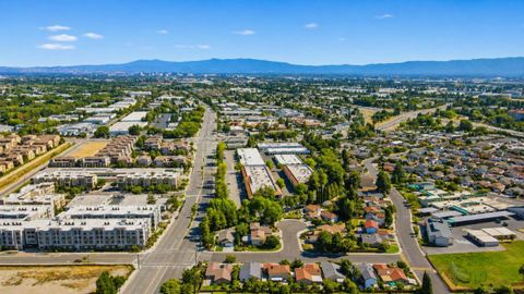Tiny photo for 24 Cedar Court, MILPITAS, CA 95035 (MLS # ML82053703)
