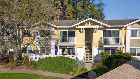 Photo of 755 14th Avenue #802, SANTA CRUZ, CA 95062 (MLS # ML82033916)
