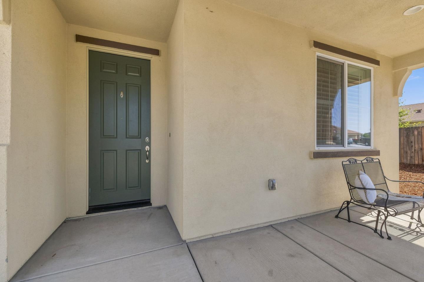 216 Raccoon Hollow Loop
