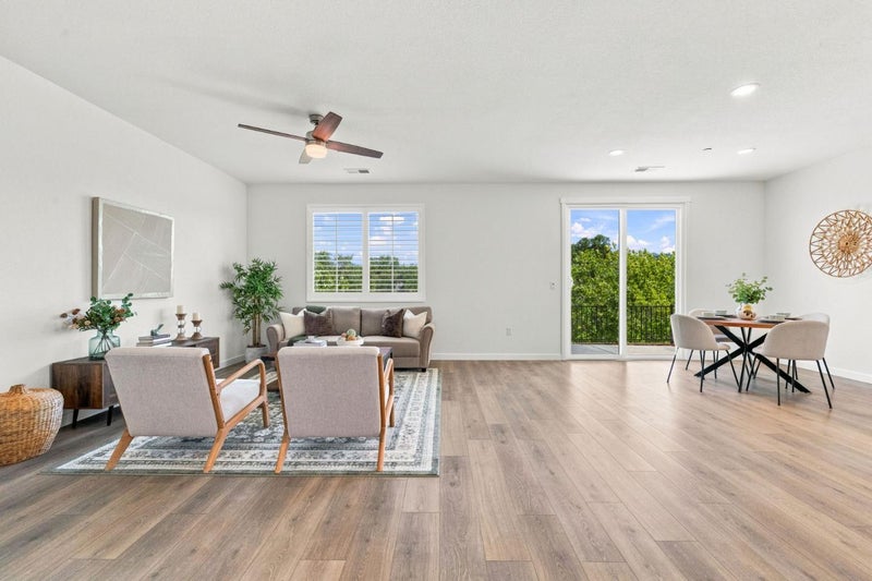 216 Raccoon Hollow Loop