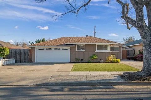 1406 Dentwood Drive, San Jose, CA 95118 - #: ML82034228