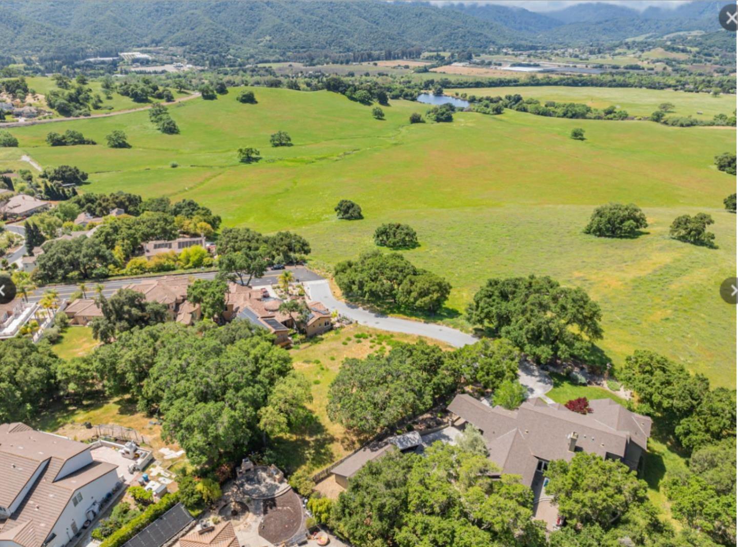 2391 Mantelli Drive