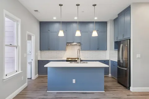 3004 26th Street, San Francisco, CA 94110 - #: ML82026399