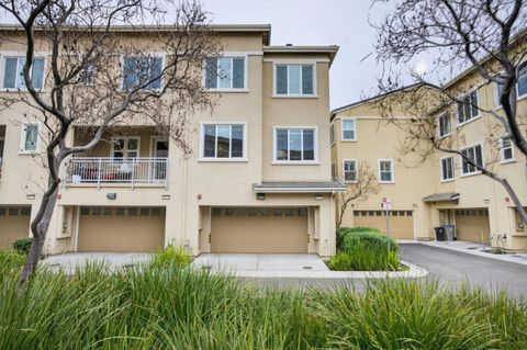 Tiny photo for 5965 Woodspring Loop, San Jose, CA 95123 (MLS # ML82033482)