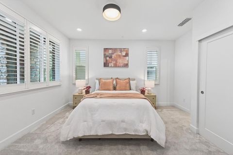 Tiny photo for 5965 Woodspring Loop, San Jose, CA 95123 (MLS # ML82033482)