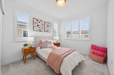 Tiny photo for 5965 Woodspring Loop, San Jose, CA 95123 (MLS # ML82033482)