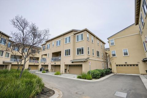 Tiny photo for 5965 Woodspring Loop, San Jose, CA 95123 (MLS # ML82033482)