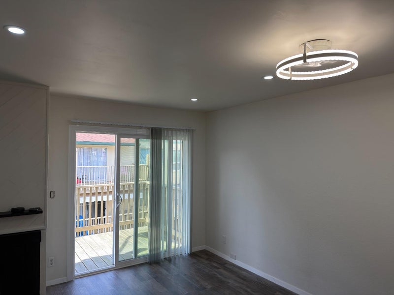395 Imperial Way 350